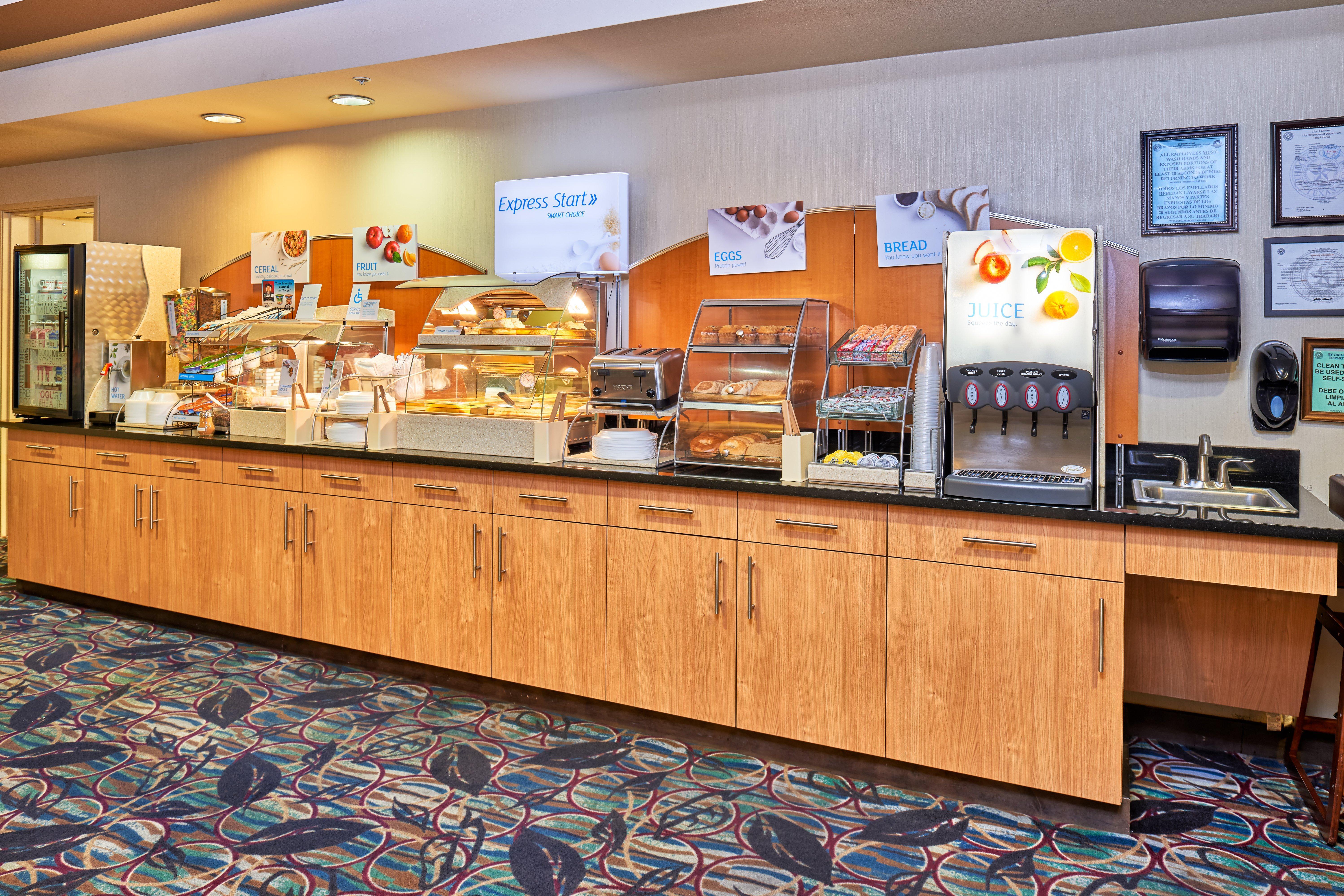 Holiday Inn Express & Suites El Paso Airport By Ihg Exterior foto