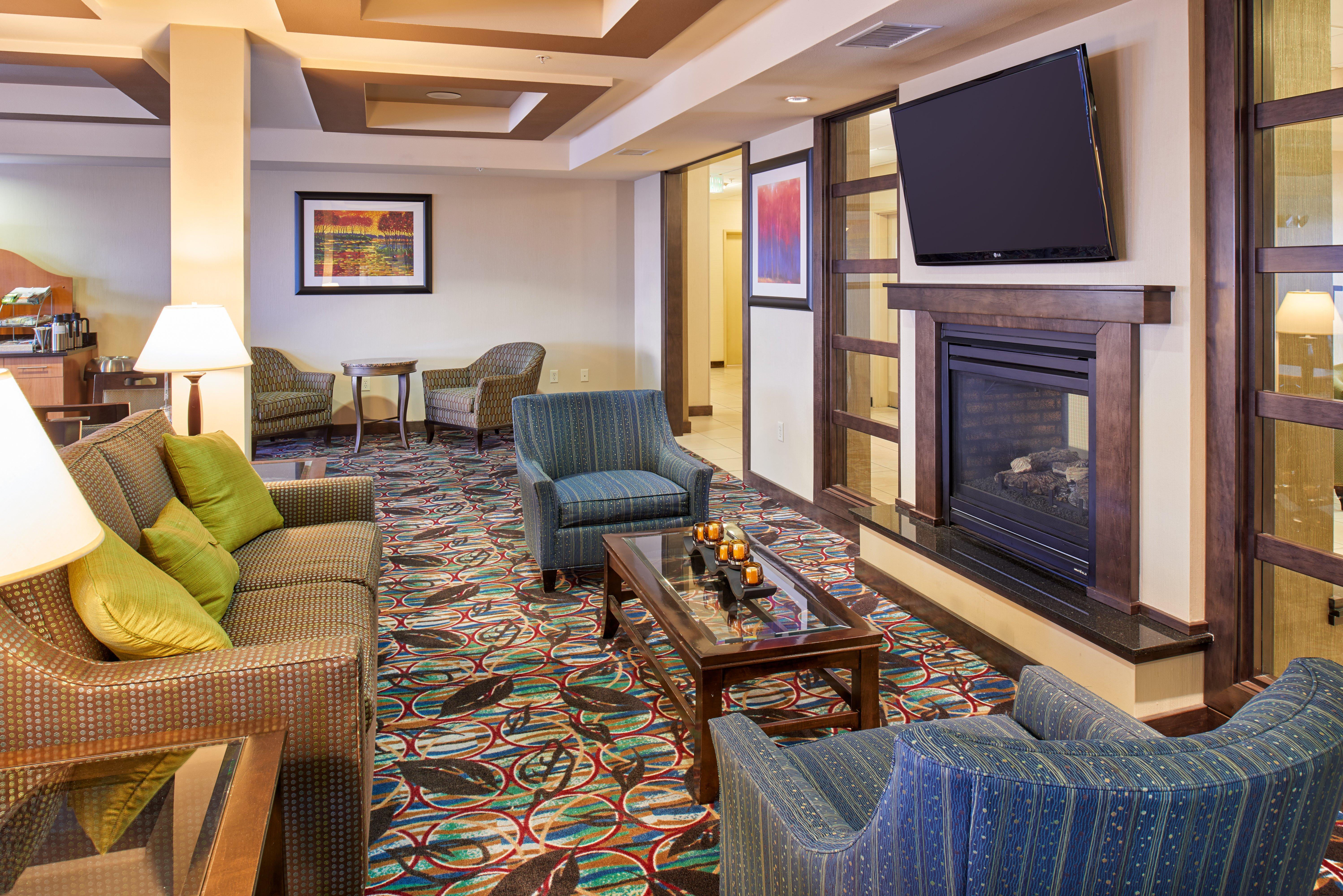 Holiday Inn Express & Suites El Paso Airport By Ihg Exterior foto