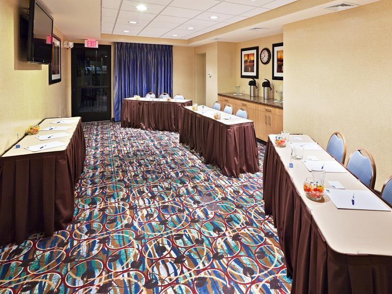 Holiday Inn Express & Suites El Paso Airport By Ihg Exterior foto