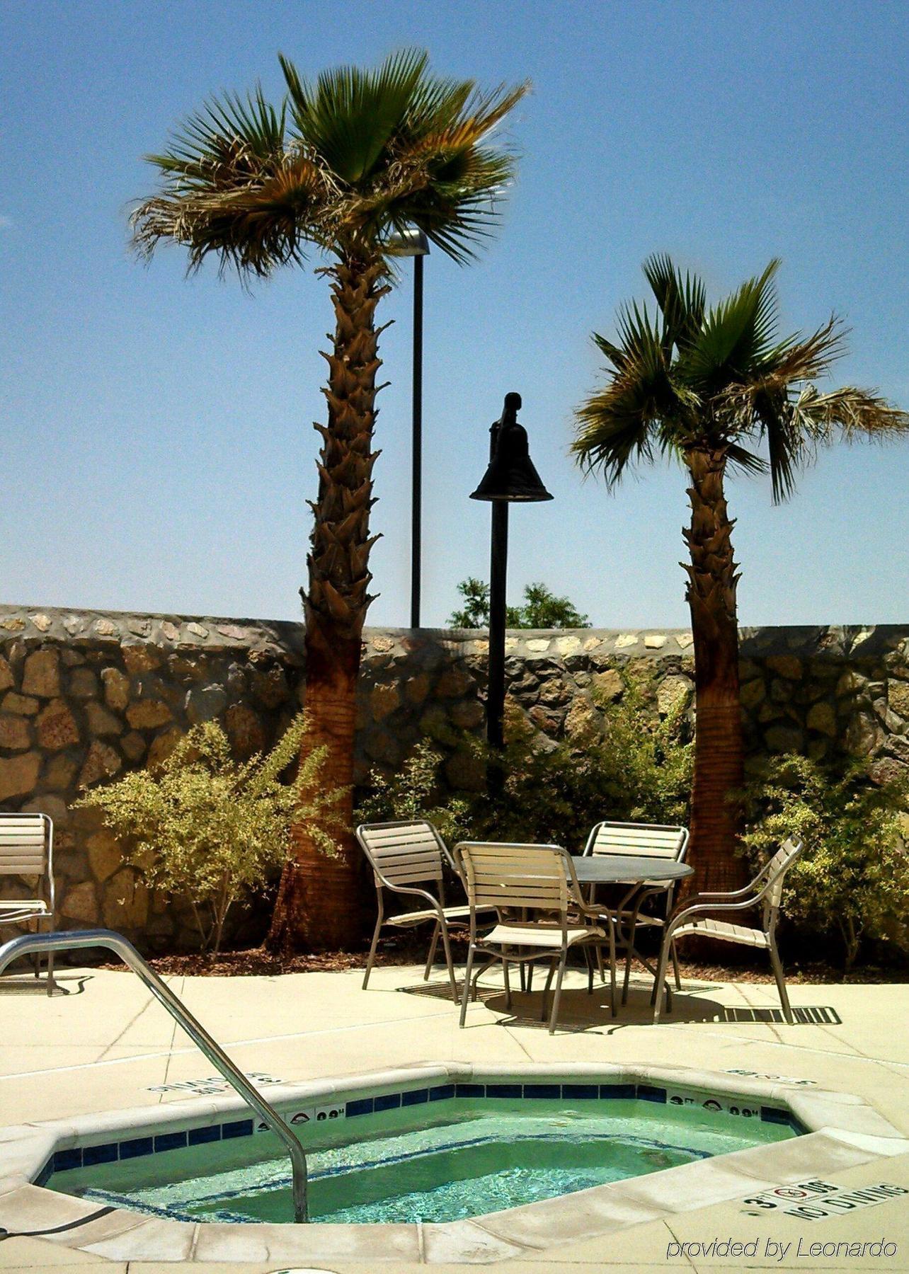 Holiday Inn Express & Suites El Paso Airport By Ihg Exterior foto